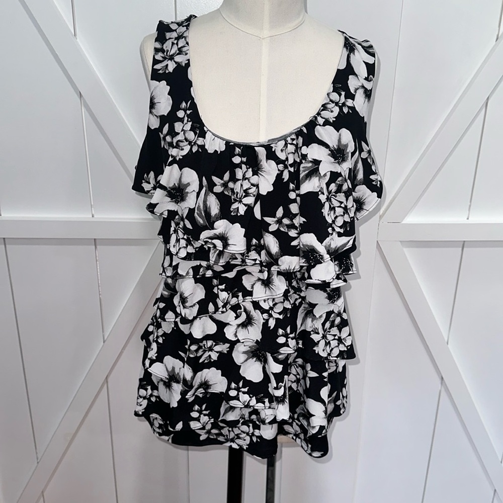 White House Black Market Women's Tank Top